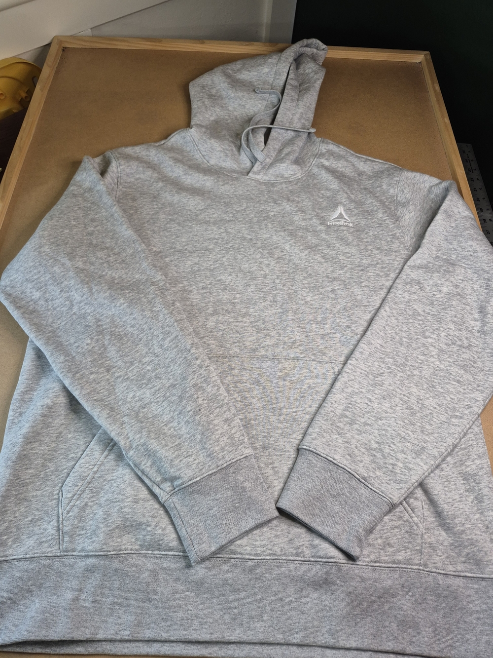 Men's Heather Gray Pullover Hoodie - Reebok